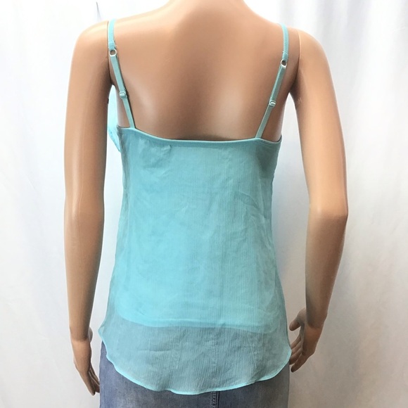 New York & Company Womens Turquoise Blue Sleeveless Ruffle Front Top Size Small - Picture 3 of 6
